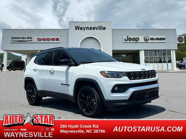 2024 Jeep Compass COMPASS LATITUDE 4X4