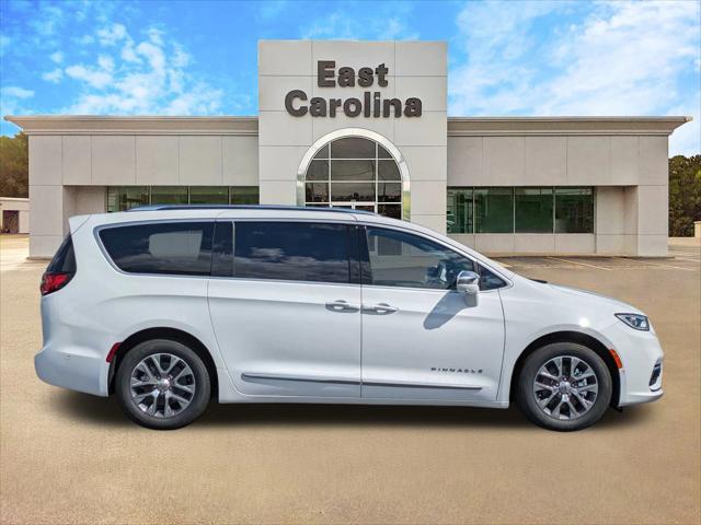 2024 Chrysler Pacifica Hybrid PACIFICA PLUG-IN HYBRID PINNACLE