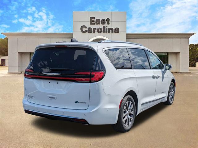 2024 Chrysler Pacifica Hybrid PACIFICA PLUG-IN HYBRID PINNACLE