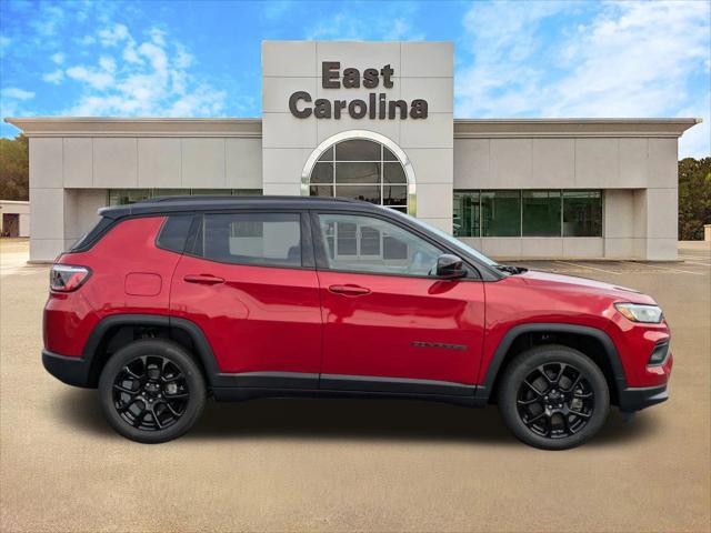 2024 Jeep Compass COMPASS LATITUDE 4X4