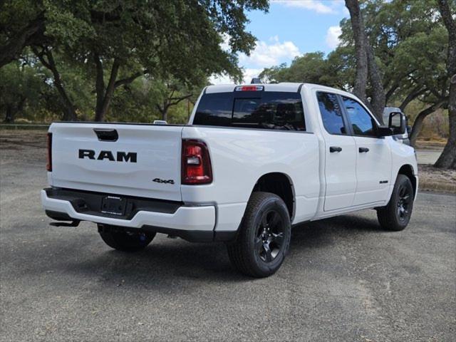 2025 RAM Ram 1500 RAM 1500 TRADESMAN QUAD CAB 4X4 64 BOX