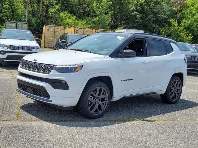 2024 Jeep Compass COMPASS LIMITED 4X4