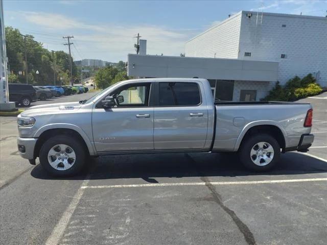 2025 RAM Ram 1500 RAM 1500 BIG HORN CREW CAB 4X4 64 BOX