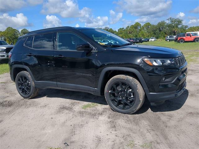 2024 Jeep Compass COMPASS LATITUDE 4X4