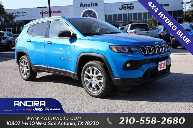 2024 Jeep Compass COMPASS LATITUDE LUX 4X4