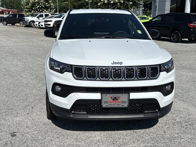 2024 Jeep Compass COMPASS LATITUDE 4X4