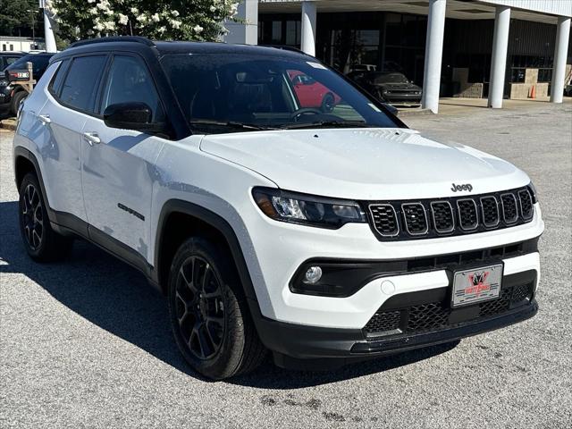 2024 Jeep Compass COMPASS LATITUDE 4X4