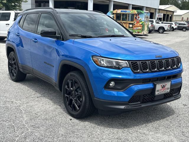 2024 Jeep Compass COMPASS LATITUDE 4X4