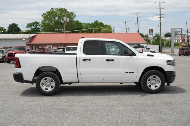 2025 RAM Ram 1500 RAM 1500 TRADESMAN QUAD CAB 4X4 64 BOX