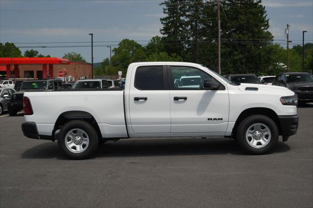 2025 RAM Ram 1500 RAM 1500 TRADESMAN QUAD CAB 4X4 64 BOX