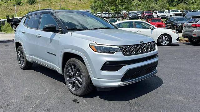 2024 Jeep Compass COMPASS LIMITED 4X4