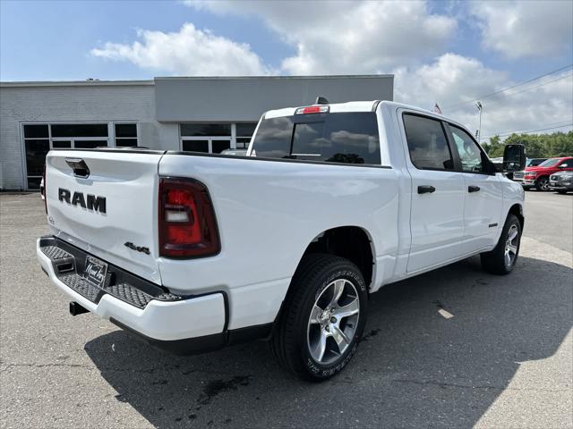 2025 RAM Ram 1500 RAM 1500 TRADESMAN CREW CAB 4X4 57 BOX