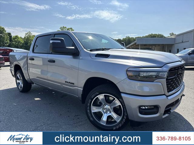 2025 RAM Ram 1500 RAM 1500 TRADESMAN CREW CAB 4X4 57 BOX