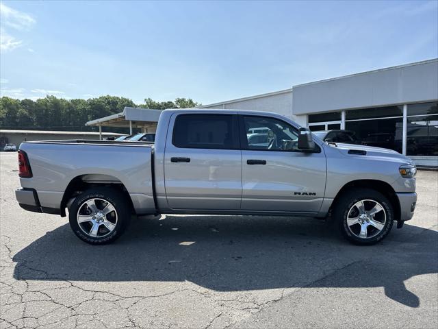 2025 RAM Ram 1500 RAM 1500 TRADESMAN CREW CAB 4X4 57 BOX