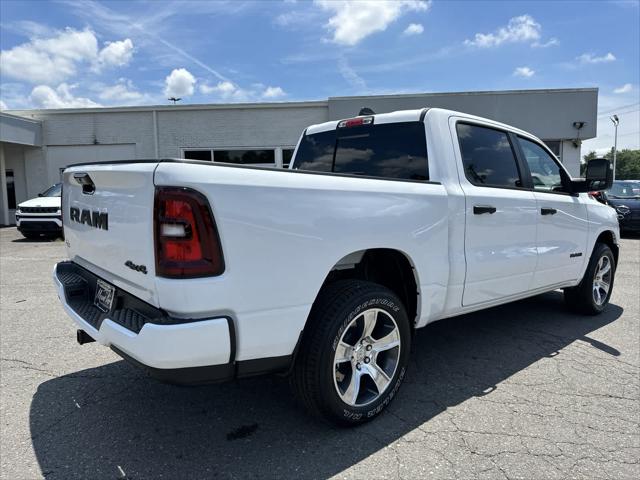 2025 RAM Ram 1500 RAM 1500 TRADESMAN CREW CAB 4X4 57 BOX