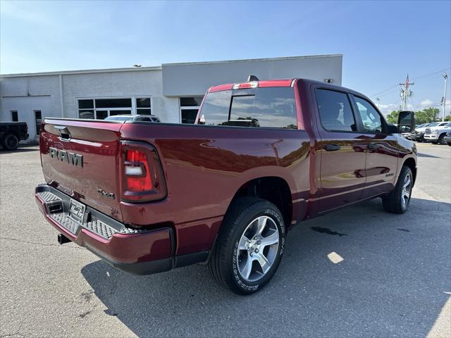 2025 RAM Ram 1500 RAM 1500 TRADESMAN CREW CAB 4X4 57 BOX