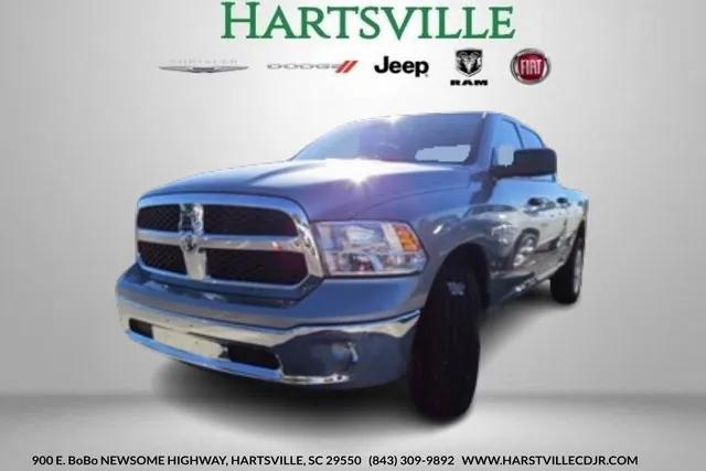 2024 RAM Ram 1500 Classic RAM 1500 CLASSIC TRADESMAN CREW CAB 4X4 64 BOX