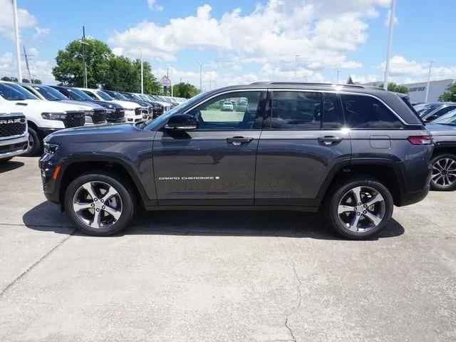 2024 Jeep Grand Cherokee GRAND CHEROKEE L OVERLAND 4X4