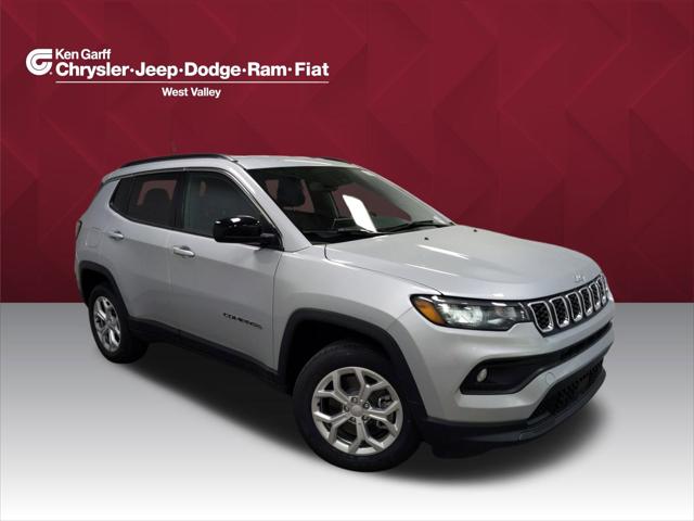 2024 Jeep Compass COMPASS LATITUDE 4X4