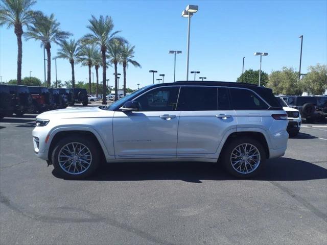 2024 Jeep Grand Cherokee GRAND CHEROKEE SUMMIT 4X4