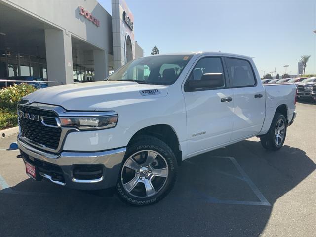2025 RAM Ram 1500 RAM 1500 TRADESMAN CREW CAB 4X4 57 BOX