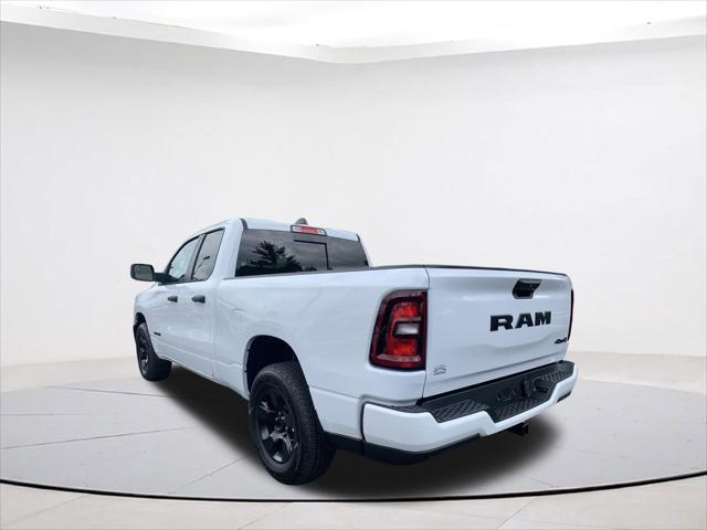 2025 RAM Ram 1500 RAM 1500 TRADESMAN QUAD CAB 4X4 64 BOX