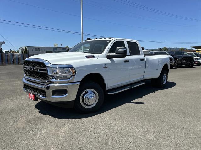 2024 RAM Ram 3500 RAM 3500 TRADESMAN CREW CAB 4X4 8 BOX