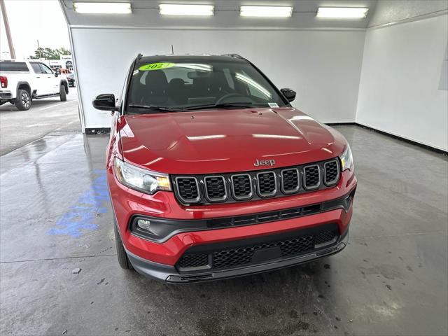 2024 Jeep Compass COMPASS LATITUDE 4X4