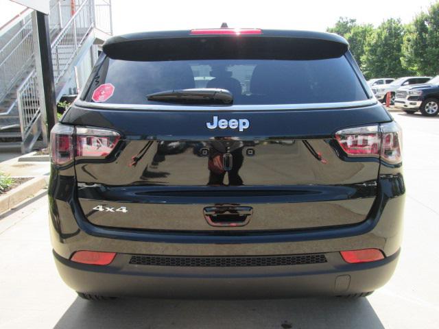 2024 Jeep Compass COMPASS SPORT 4X4