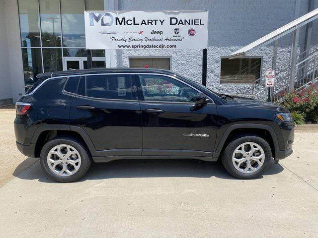 2024 Jeep Compass COMPASS SPORT 4X4