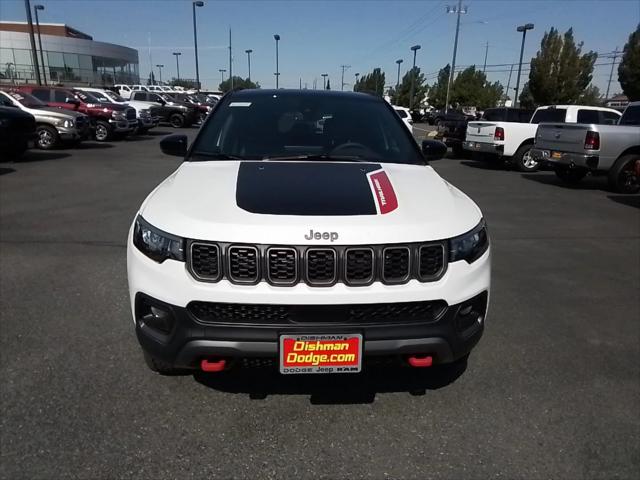 2024 Jeep Compass COMPASS TRAILHAWK 4X4