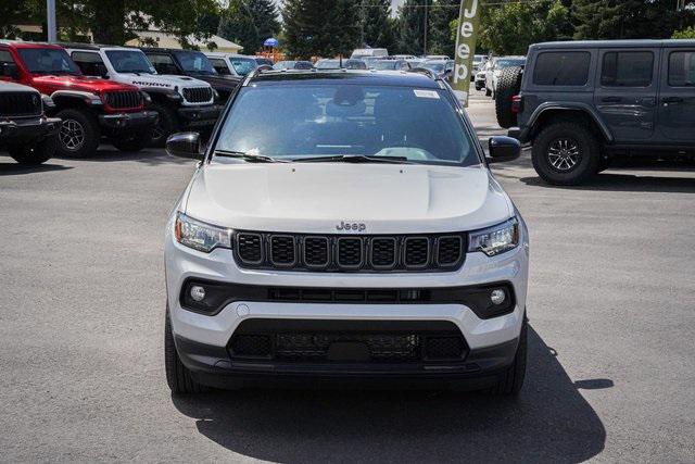 2024 Jeep Compass COMPASS LATITUDE 4X4