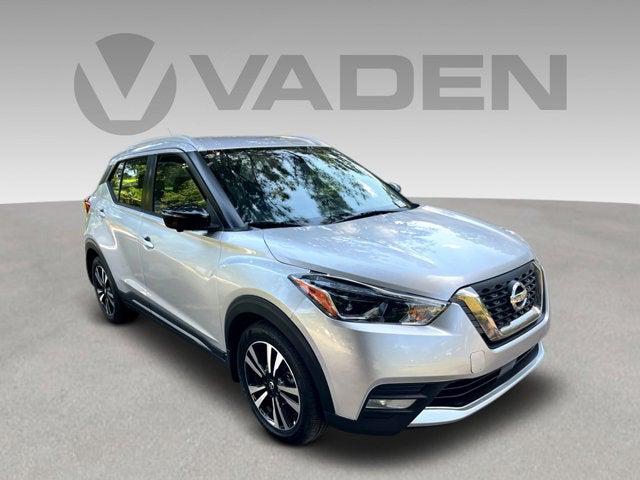 2020 Nissan Kicks SR Xtronic CVT