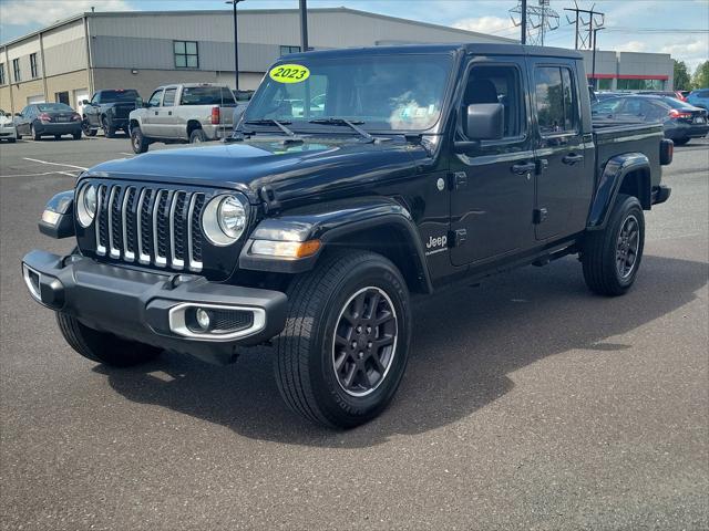 2023 Jeep Gladiator Overland 4x4