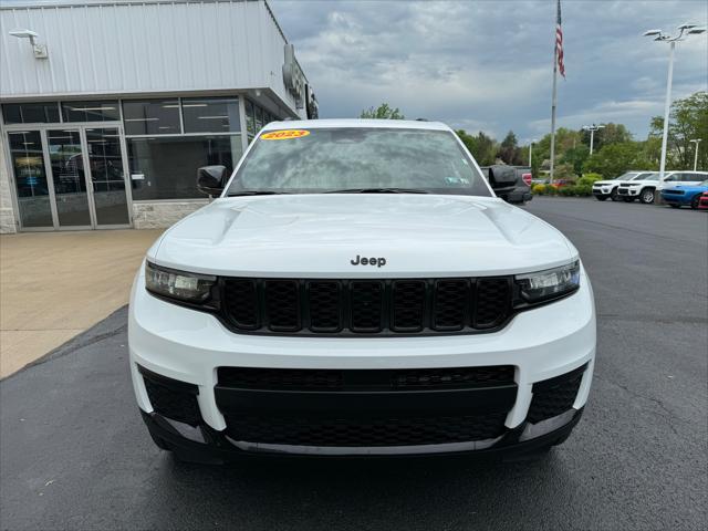 2023 Jeep Grand Cherokee L Altitude 4x4