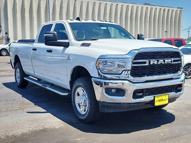 2023 RAM Ram 3500 RAM 3500 TRADESMAN CREW CAB 4X4 8 BOX