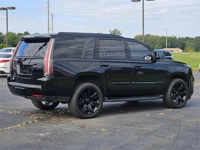 2018 Cadillac Escalade Luxury