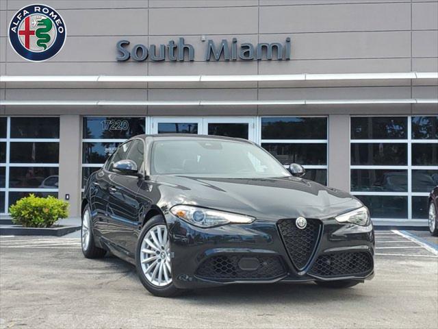 2023 Alfa Romeo Giulia GIULIA SPRINT RWD 2023 Alfa Romeo Giulia GIULIA SPRINT RWD
