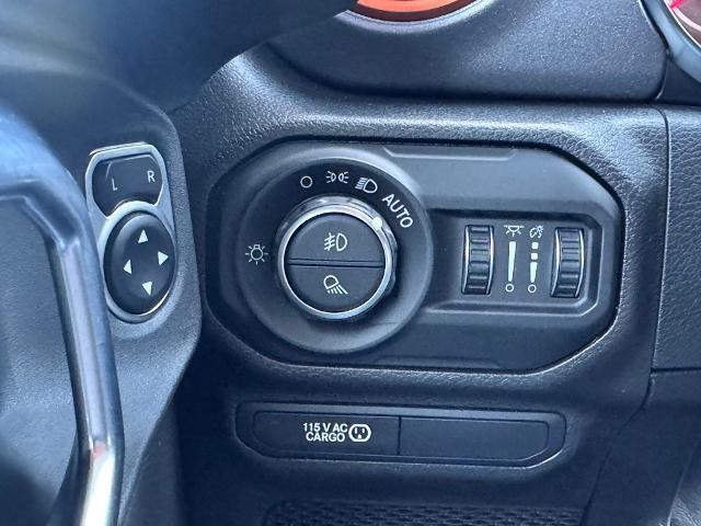 2021 Jeep Gladiator Sport