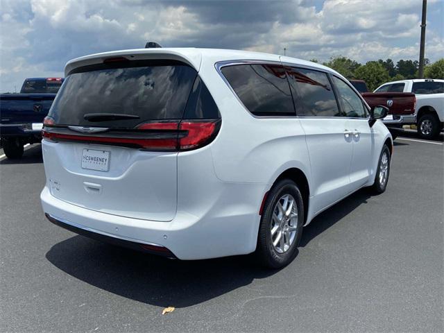 2024 Chrysler Pacifica PACIFICA TOURING L