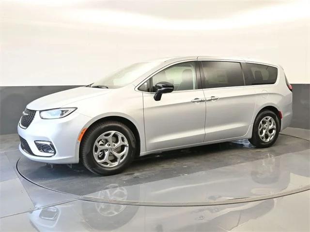 2024 Chrysler Pacifica PACIFICA LIMITED