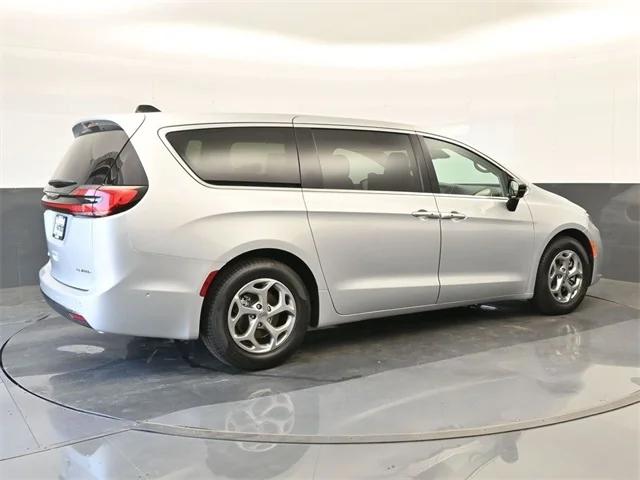 2024 Chrysler Pacifica PACIFICA LIMITED