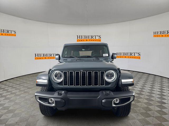 2024 Jeep Wrangler WRANGLER 4-DOOR SAHARA