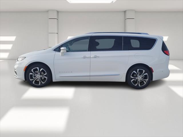 2024 Chrysler Pacifica PACIFICA PINNACLE