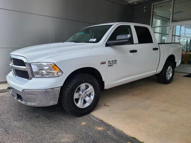 2024 RAM Ram 1500 Classic RAM 1500 CLASSIC TRADESMAN CREW CAB 4X4 57 BOX