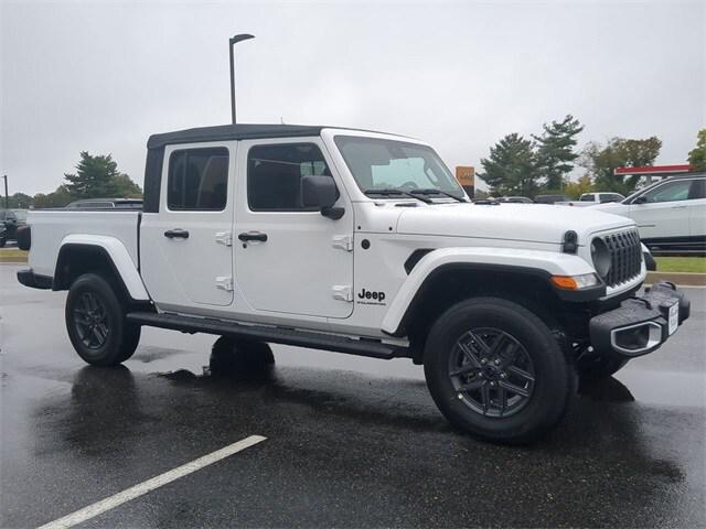 2024 Jeep Gladiator GLADIATOR SPORT S 4X4