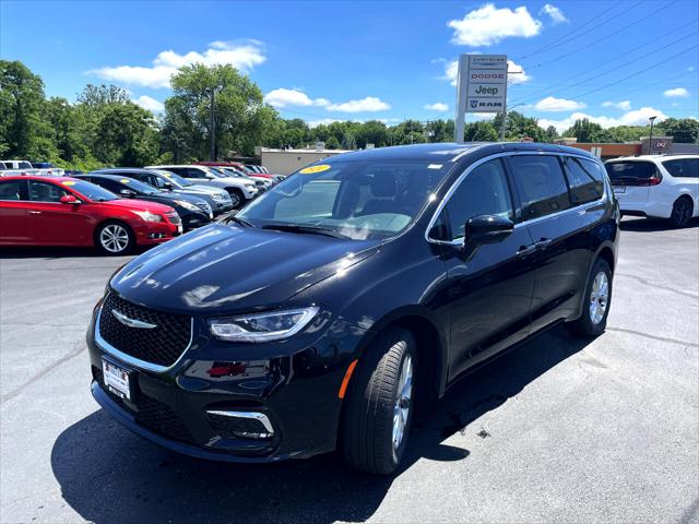 2024 Chrysler Pacifica PACIFICA TOURING L AWD