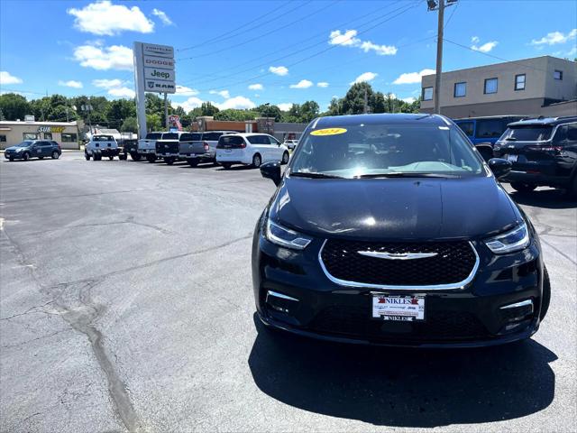 2024 Chrysler Pacifica PACIFICA TOURING L AWD