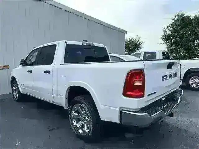 2025 RAM Ram 1500 RAM 1500 BIG HORN CREW CAB 4X2 57 BOX