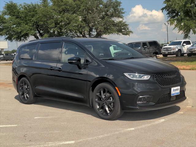 2024 Chrysler Pacifica PACIFICA LIMITED